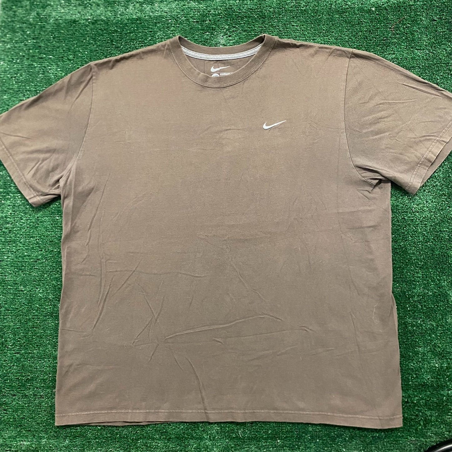 Vintage Y2K Nike Solo Swoosh Logo Essential Baggy Tonal Tee