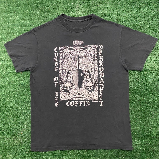 Vintage Y2K Skull Pile Pentagram Coffin Goth Metal Band Tee