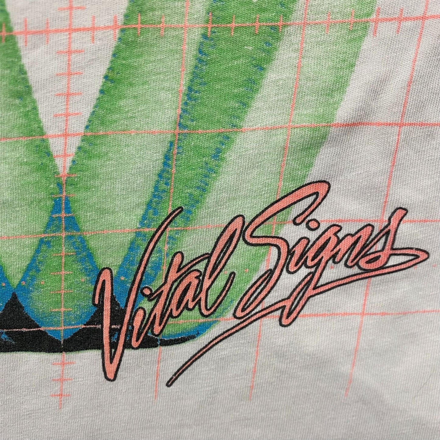 Vintage 80s Survivor Rock Band Shirt Vital Signs Tour Tee