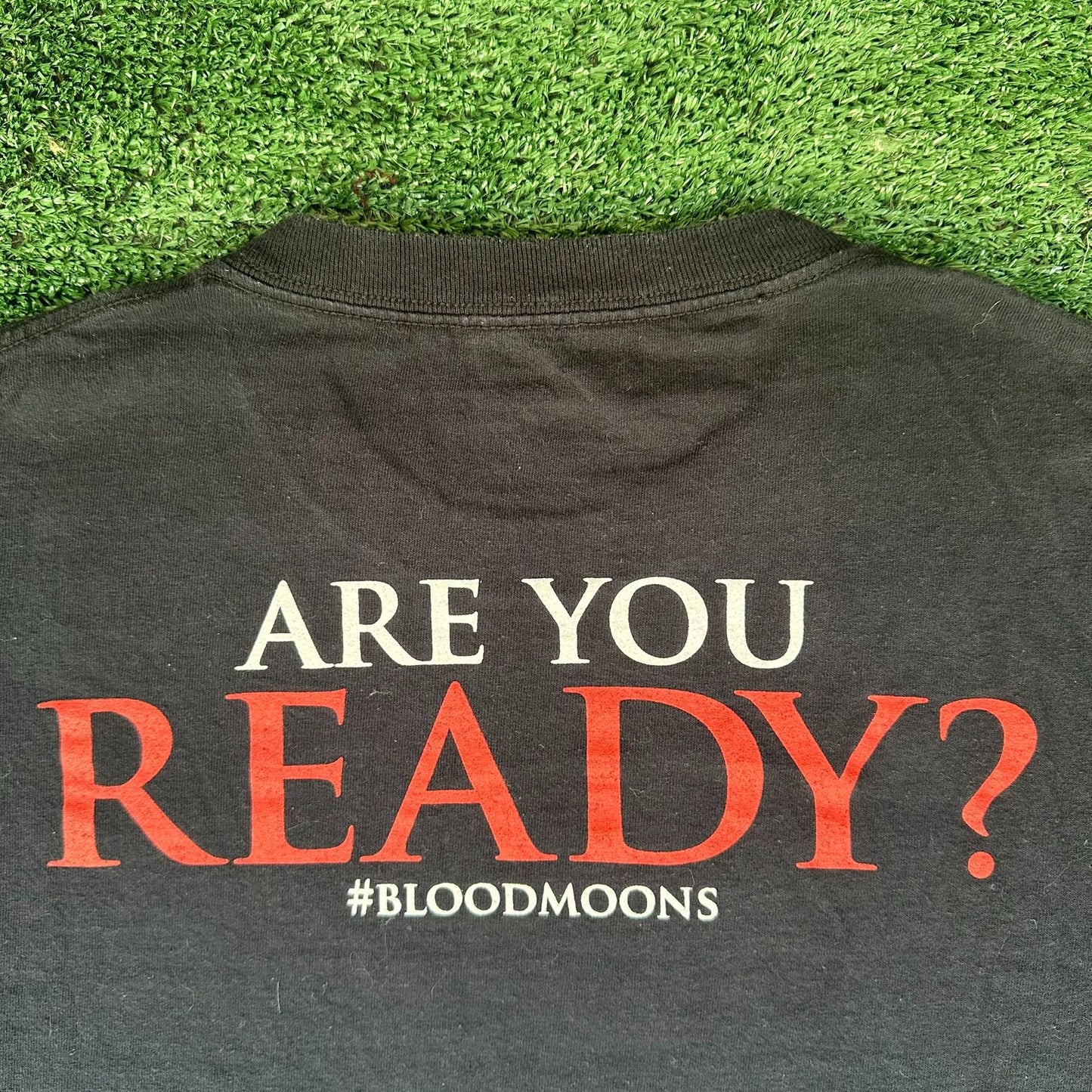 Blood Moon Lunar Eclipse T-Shirt Black Grunge Celestial Astronomy  L