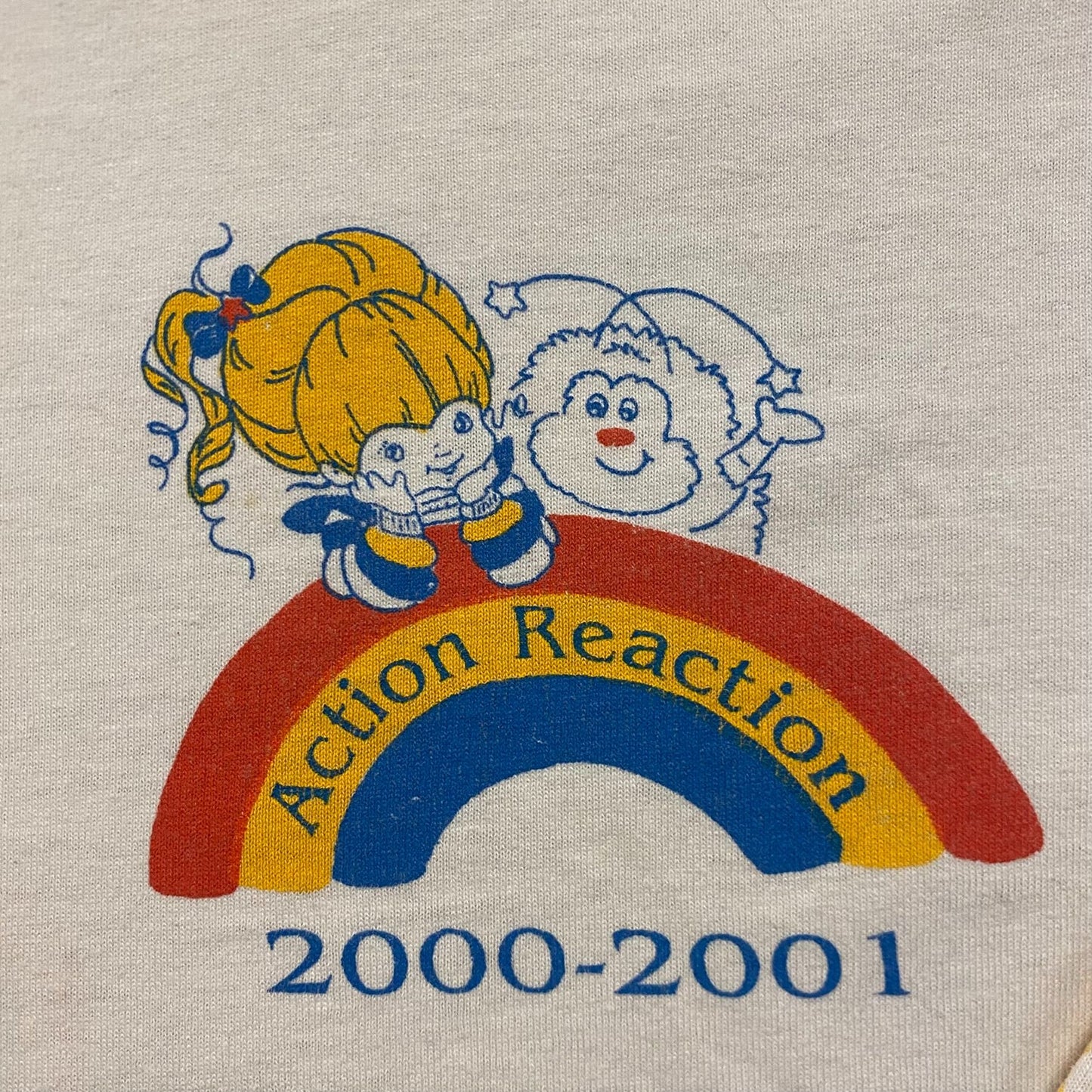 Action Reaction Unicorn Rainbow Vintage 90s T-Shirt