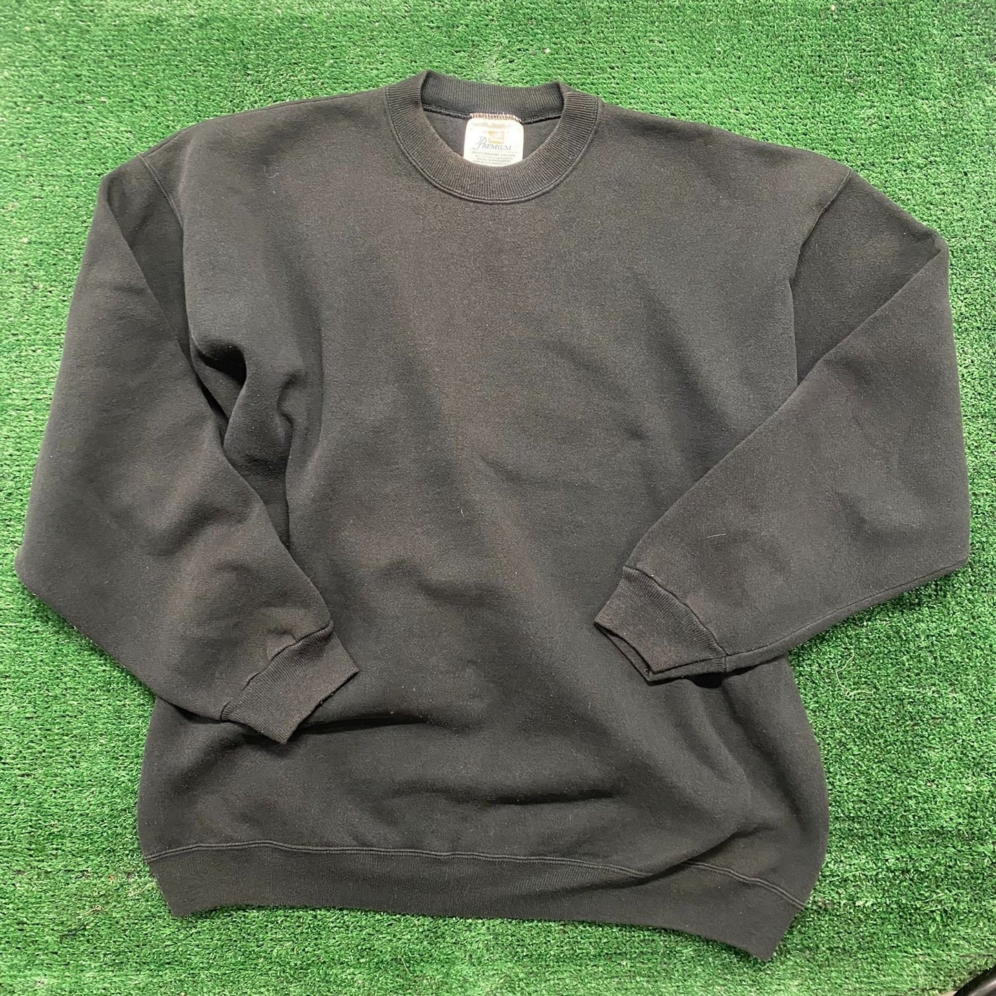 Vintage 90s Plain Black Crewneck Sun Faded Blank Sweatshirt