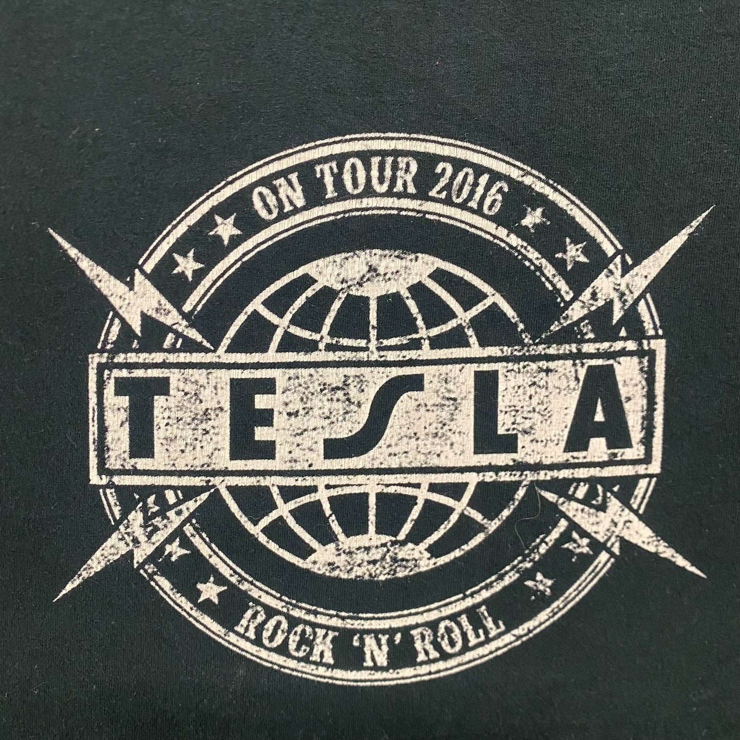 Tesla World Tour Baggy Essential Metal Rock Band T-Shirt