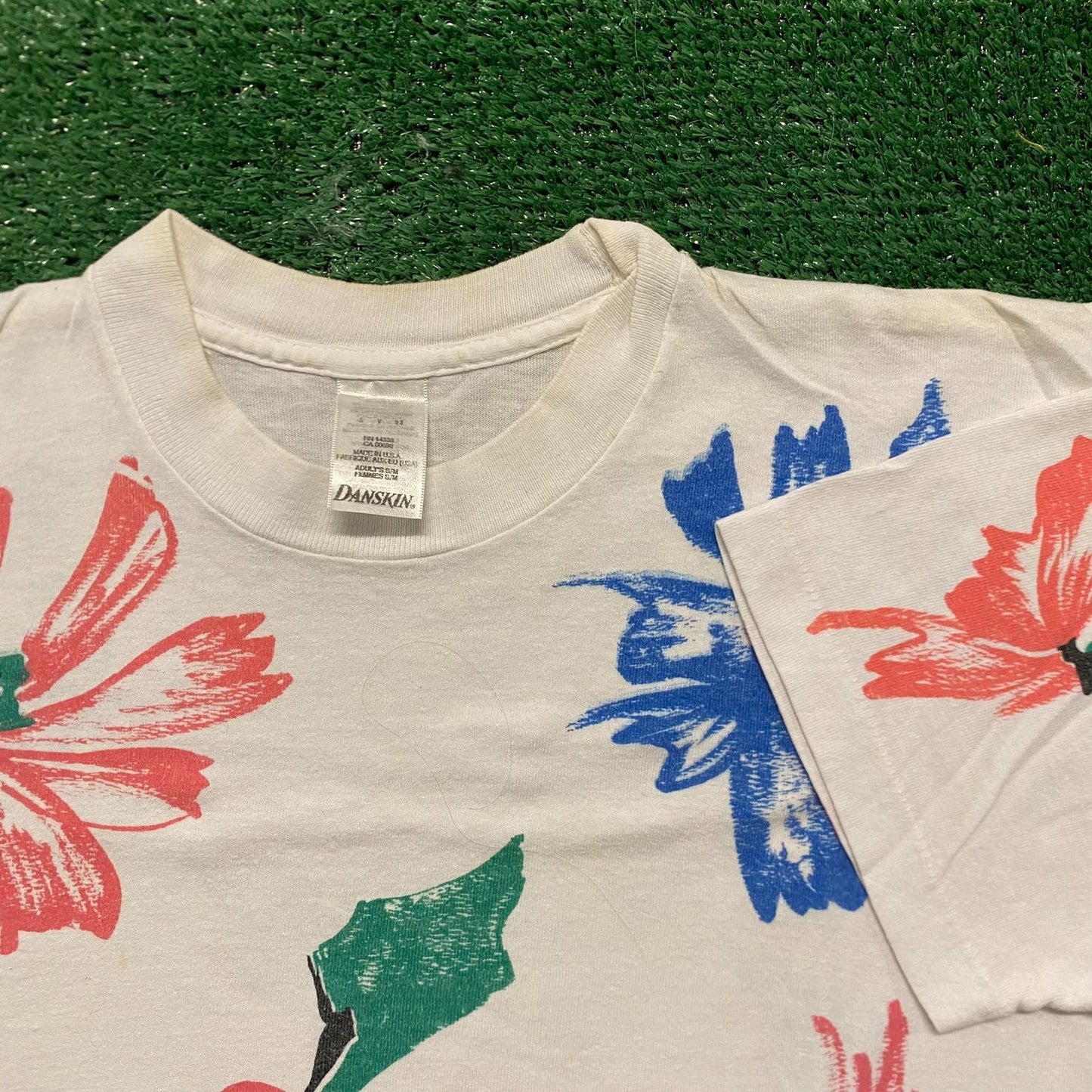 Danskin Painted Flowers Vintage 90s Floral  T-Shirt