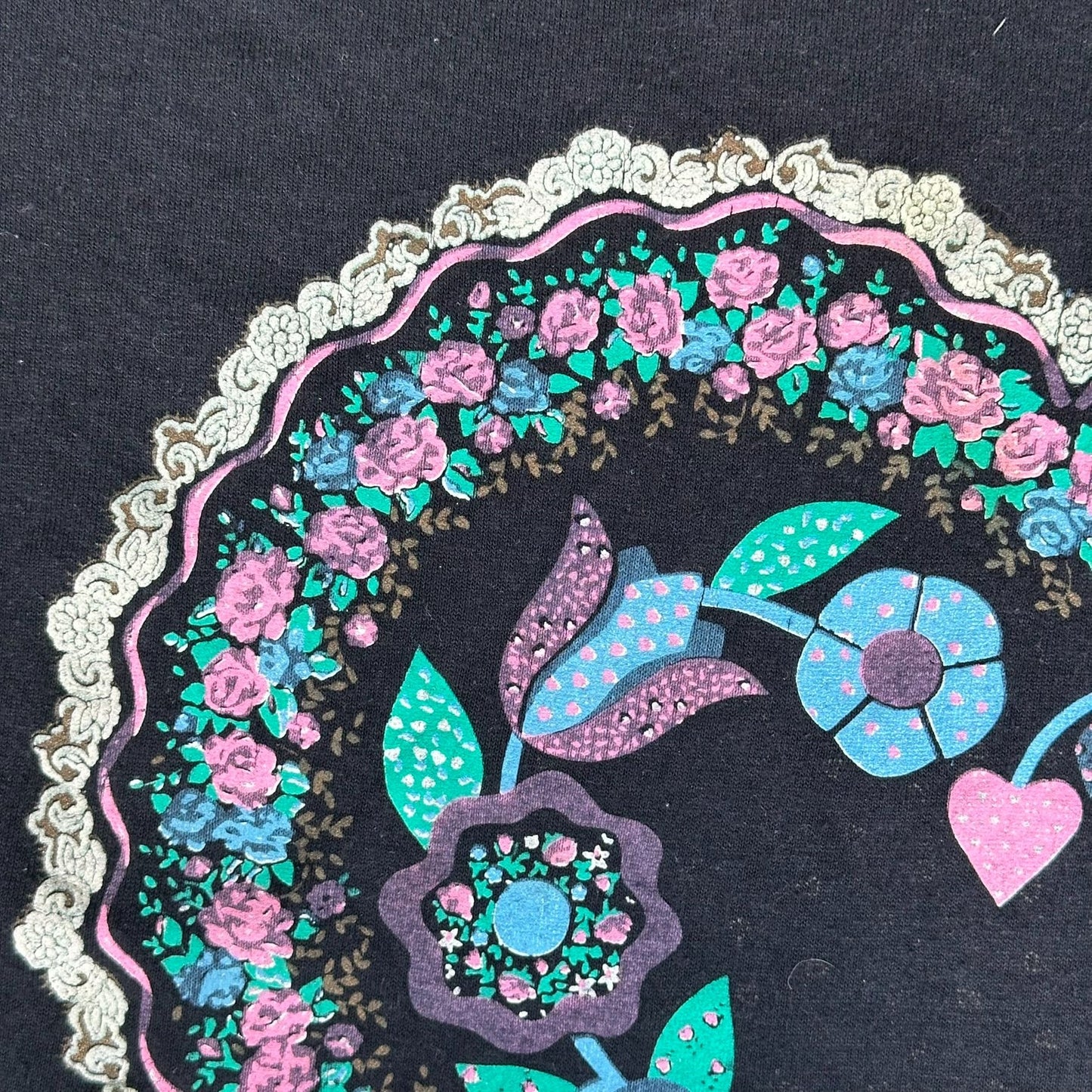 Vintage 90s Floral Lace Heart T-Shirt Black L Single Stitch Grandma Whimsigoth
