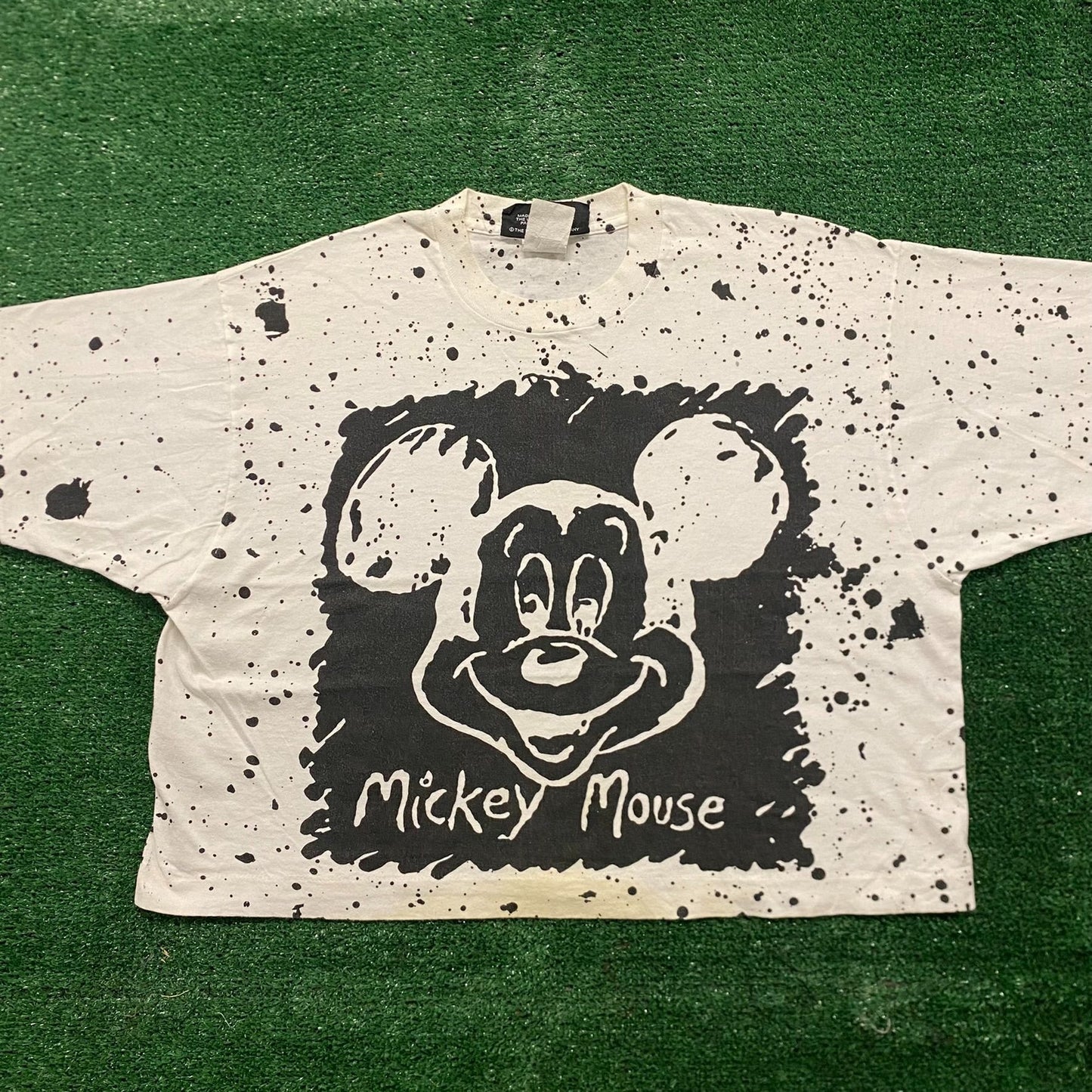 Vintage 90s Mickey Mouse Essential Single Stitch Disney Tee