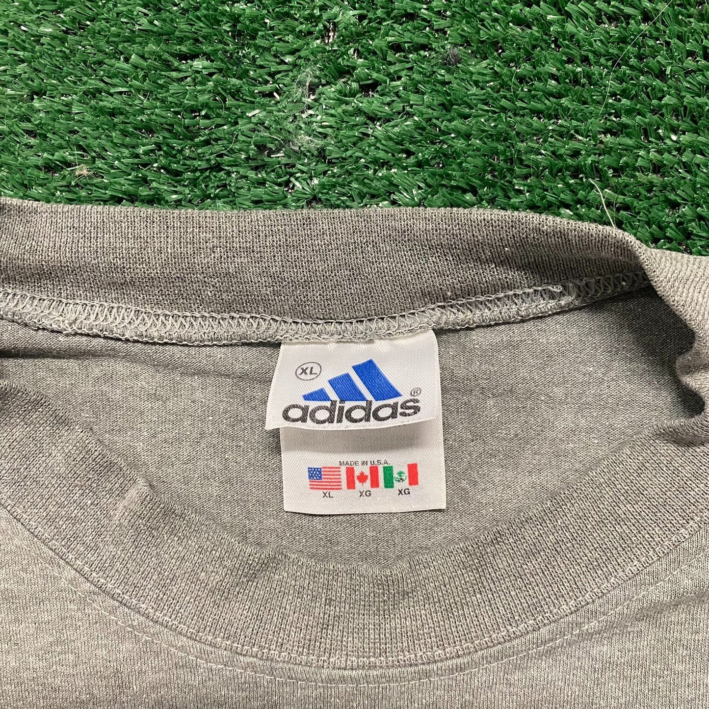 Vintage 90s Adidas Embroidered Logo Essential Baggy Tee