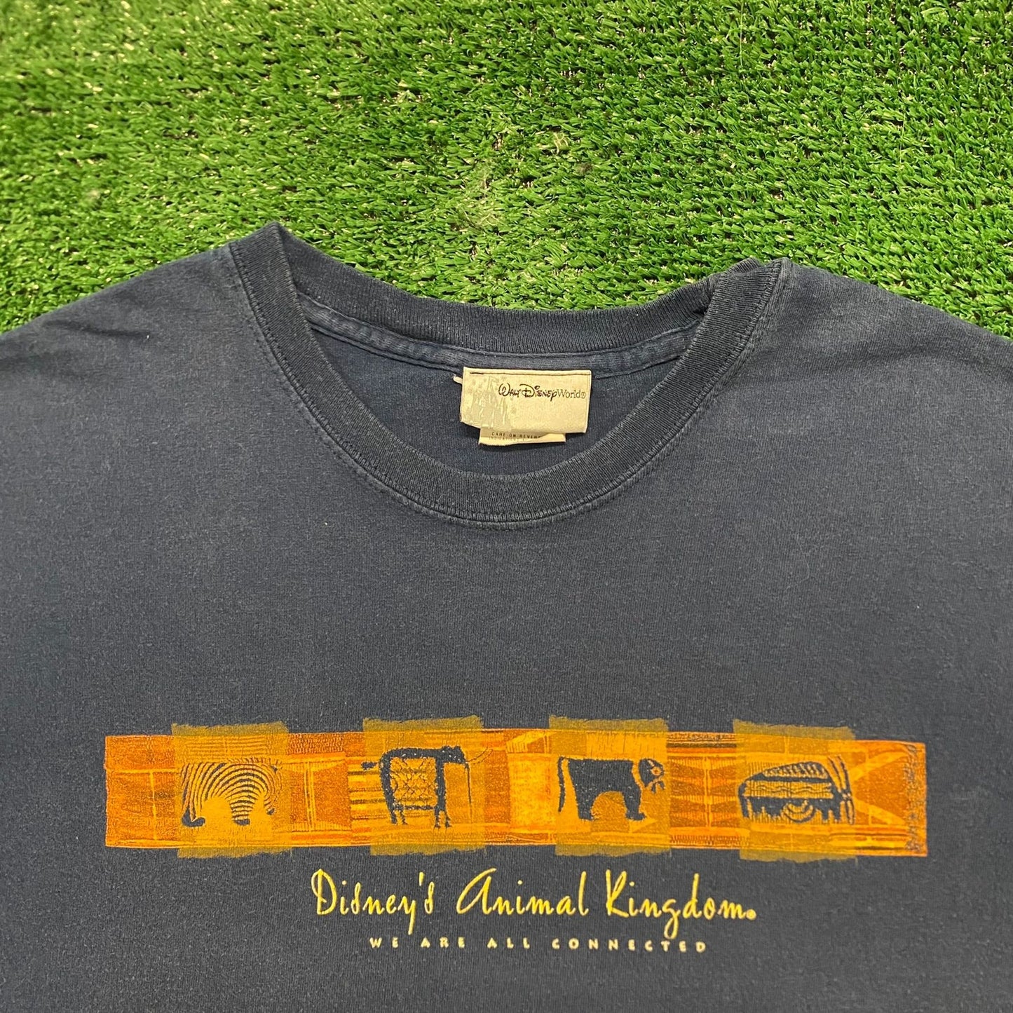 Walt Disney World Animal Kingdom Vintage T-Shirt