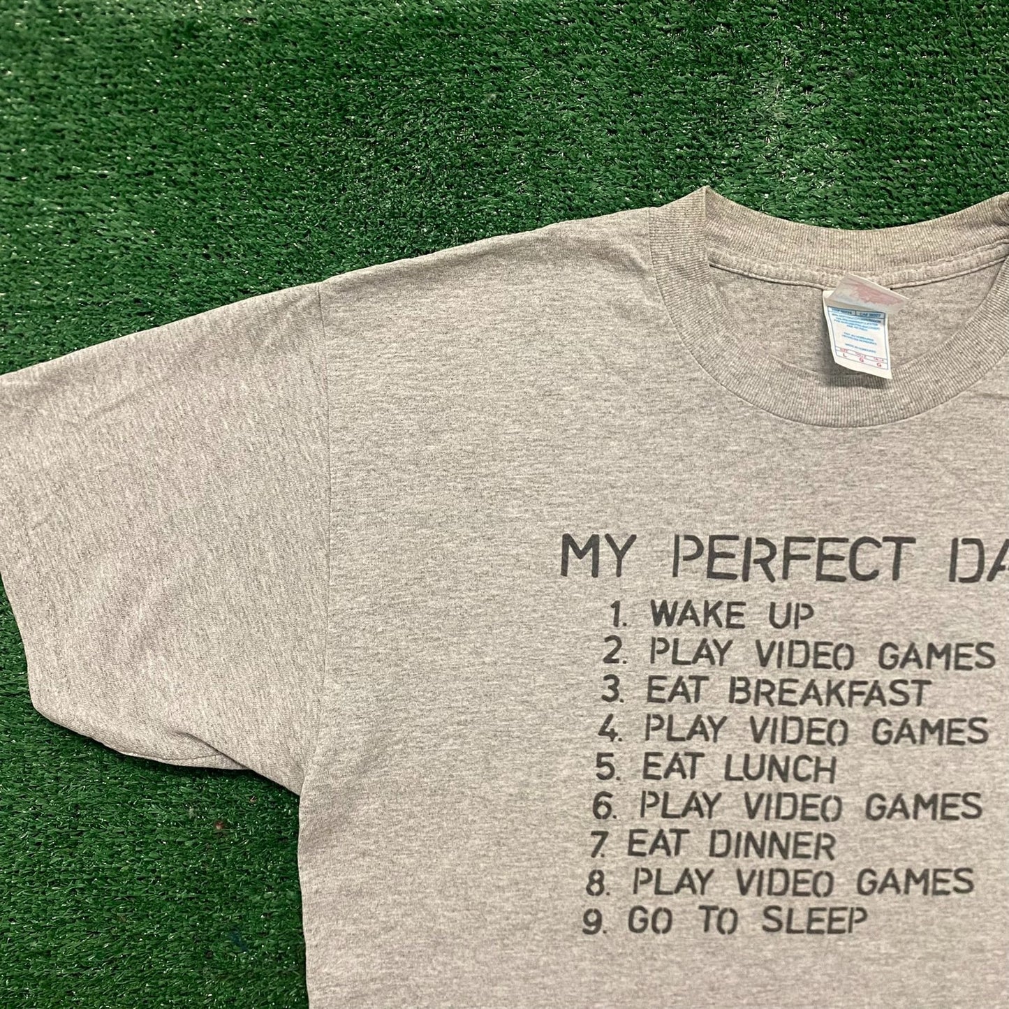 Vintage Y2K Essential Perfect Day Gamer Humor Quote T-Shirt