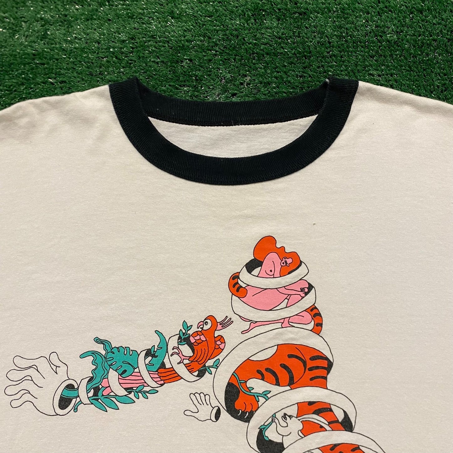 Wakana Yamazaki Japan Tiger Cartoon Art Vintage T-Shirt