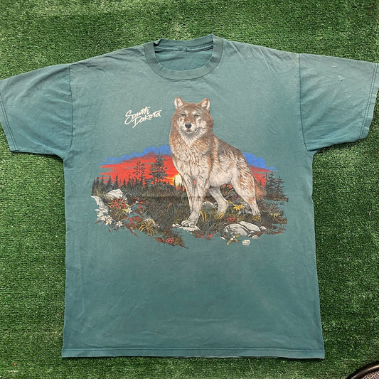 Vintage 90s Wolf South Dakota Nature Sun Faded Essential Tee