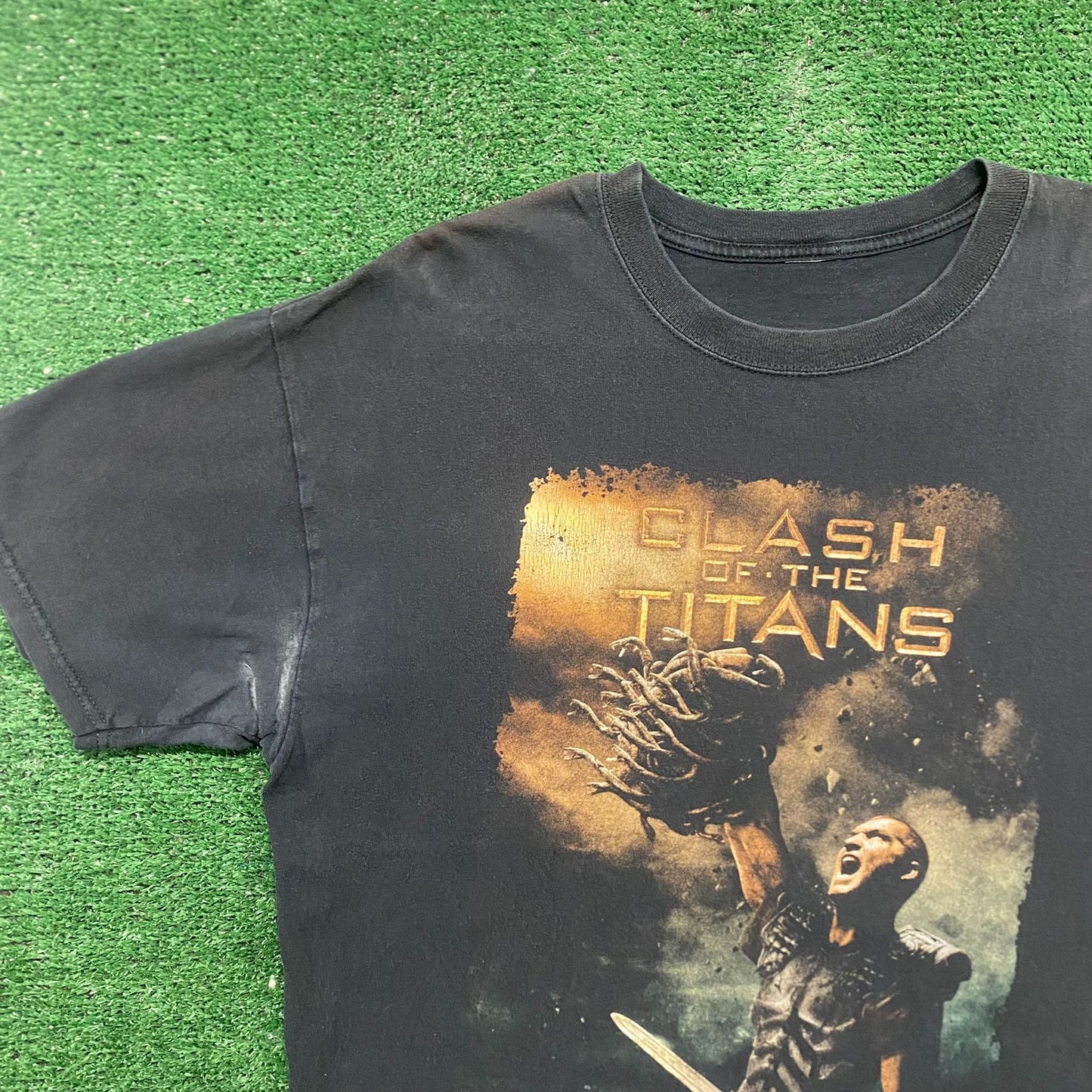 Vintage Y2K Clash of the Titans Sun Faded Baggy Movie Tee