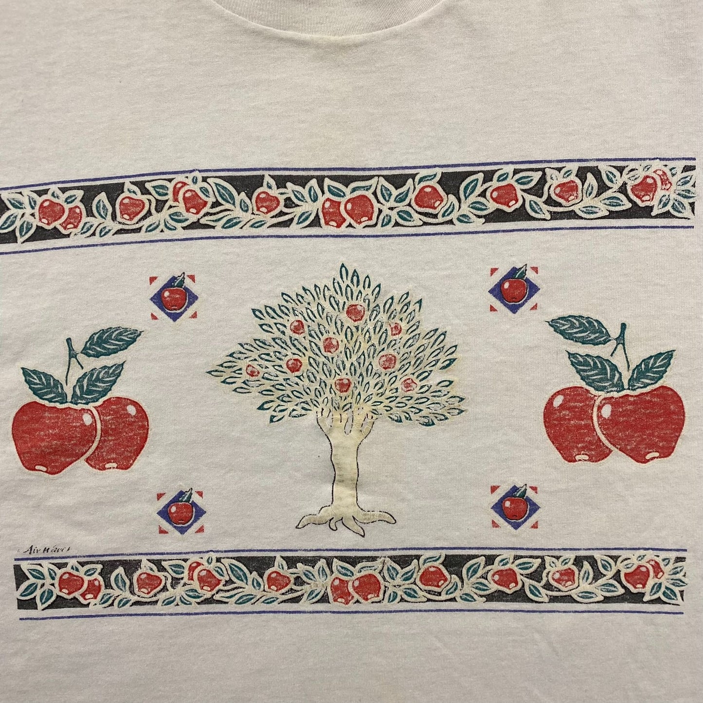 Vintage 90s Apple Tree Nature Art White Single Stitch Tee
