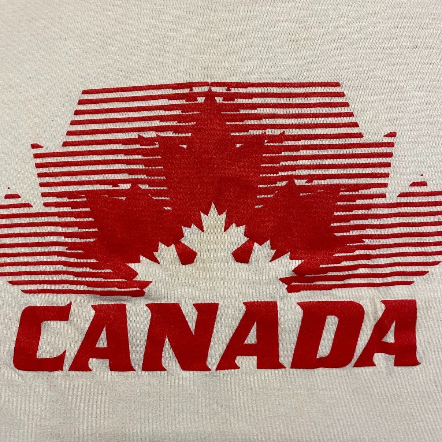 Vintage 80s Canada Flag Single Stitch Tourist Souvenir Tee