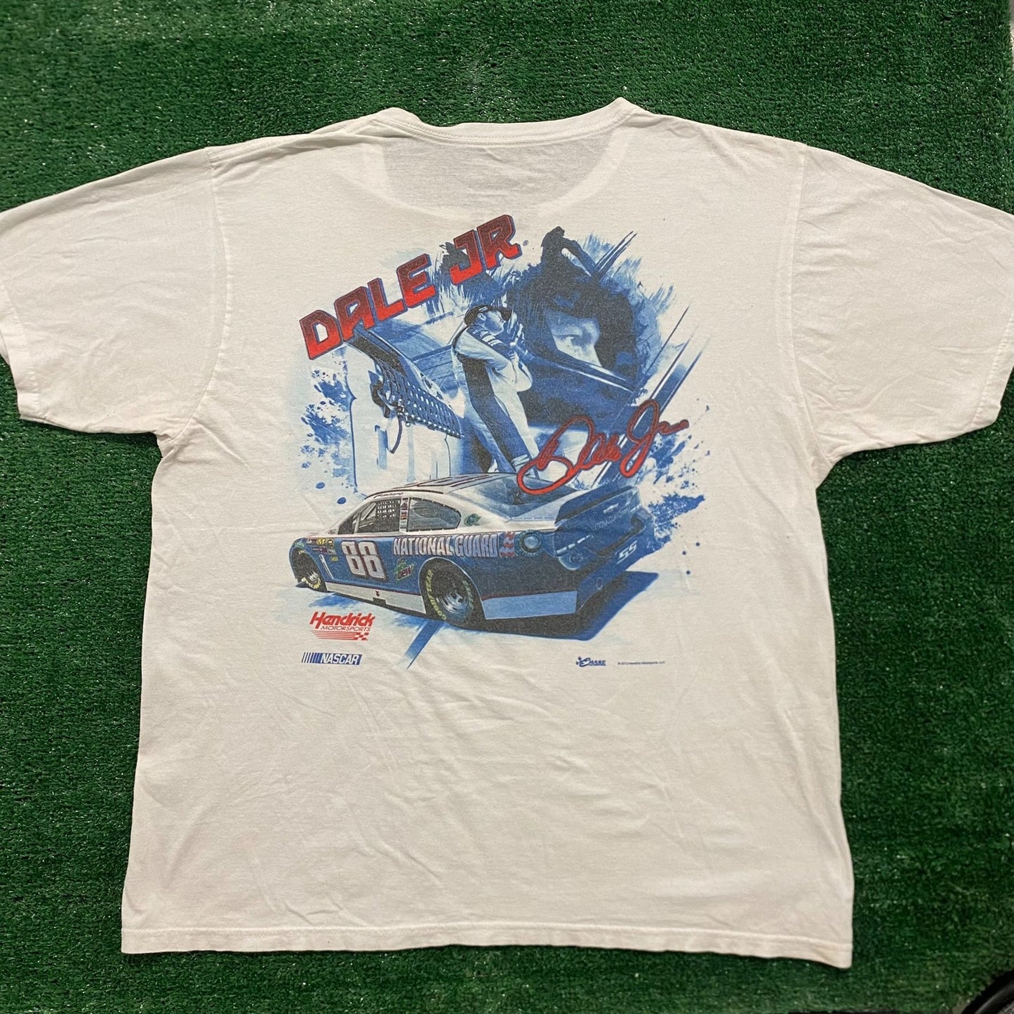 Vintage Y2K Baggy Essential Dale Earnhardt NASCAR T-Shirt