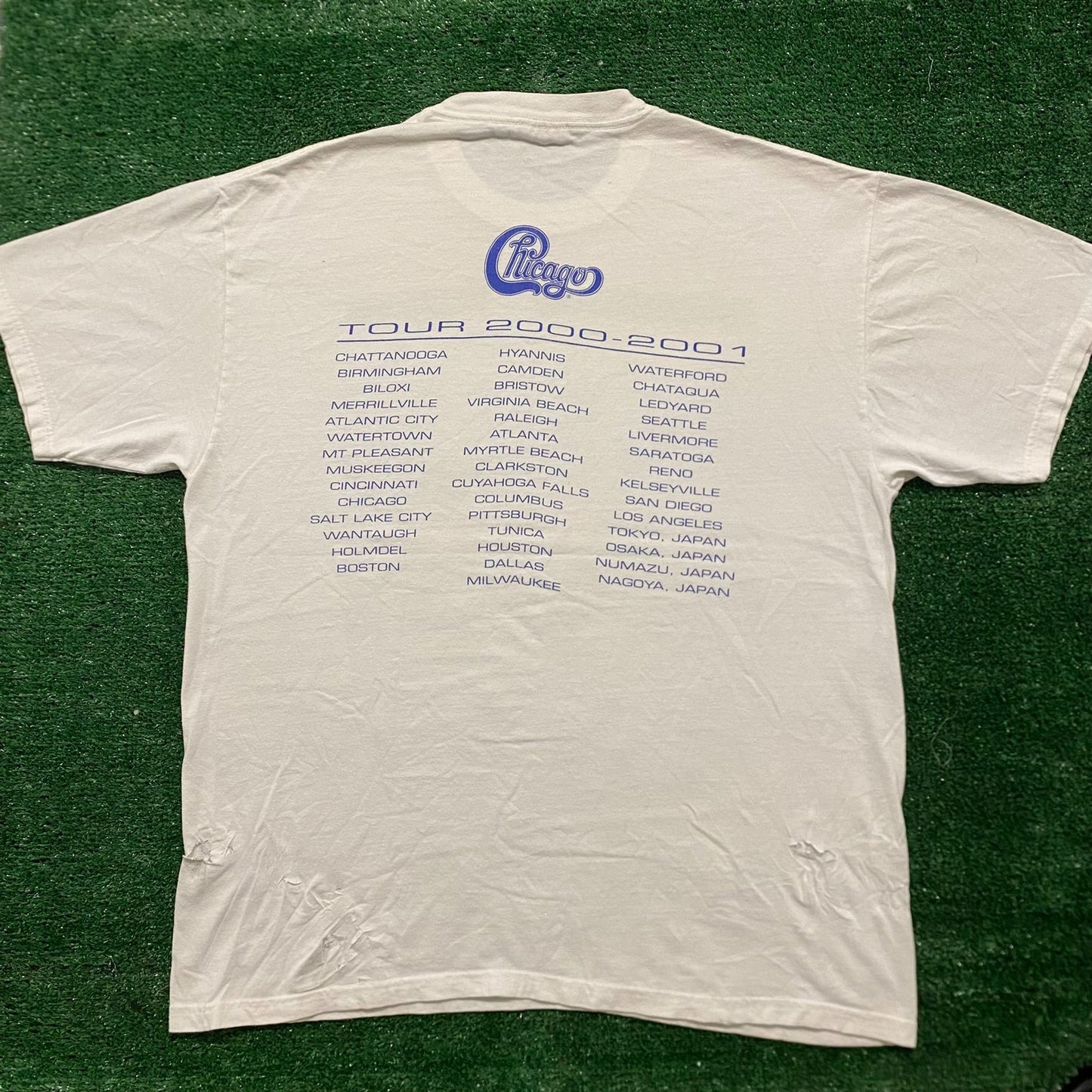 Vintage Y2K Chicago Live Tour Concert White Rock Band Tee