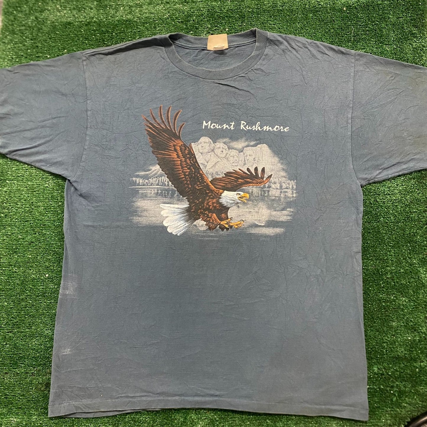 Vintage 90s Mount Rushmore Nature Animal Single Stitch Tee