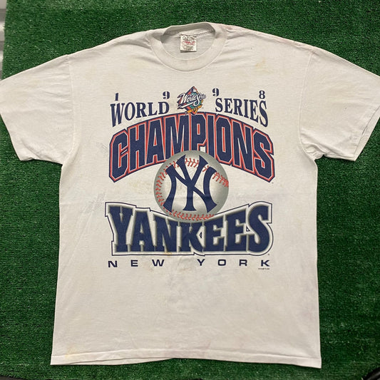 Vintage 90s New York Yankees Baseball Single Stitch T-Shirt