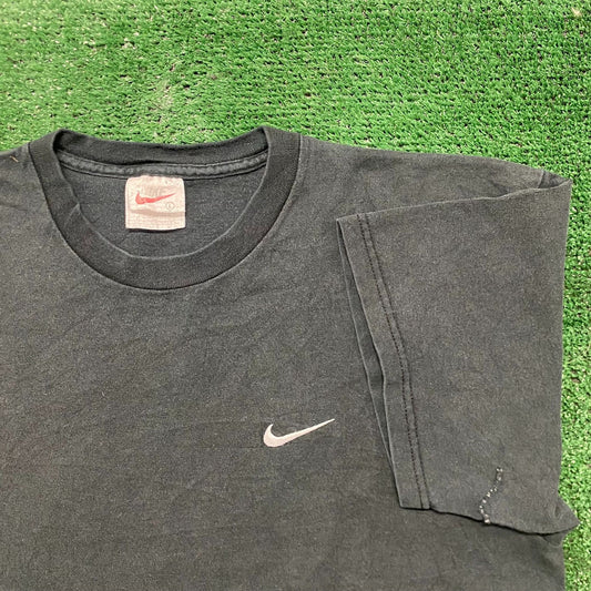 Vintage 90s Nike Sun Faded Solo Swoosh Logo Essential Tee