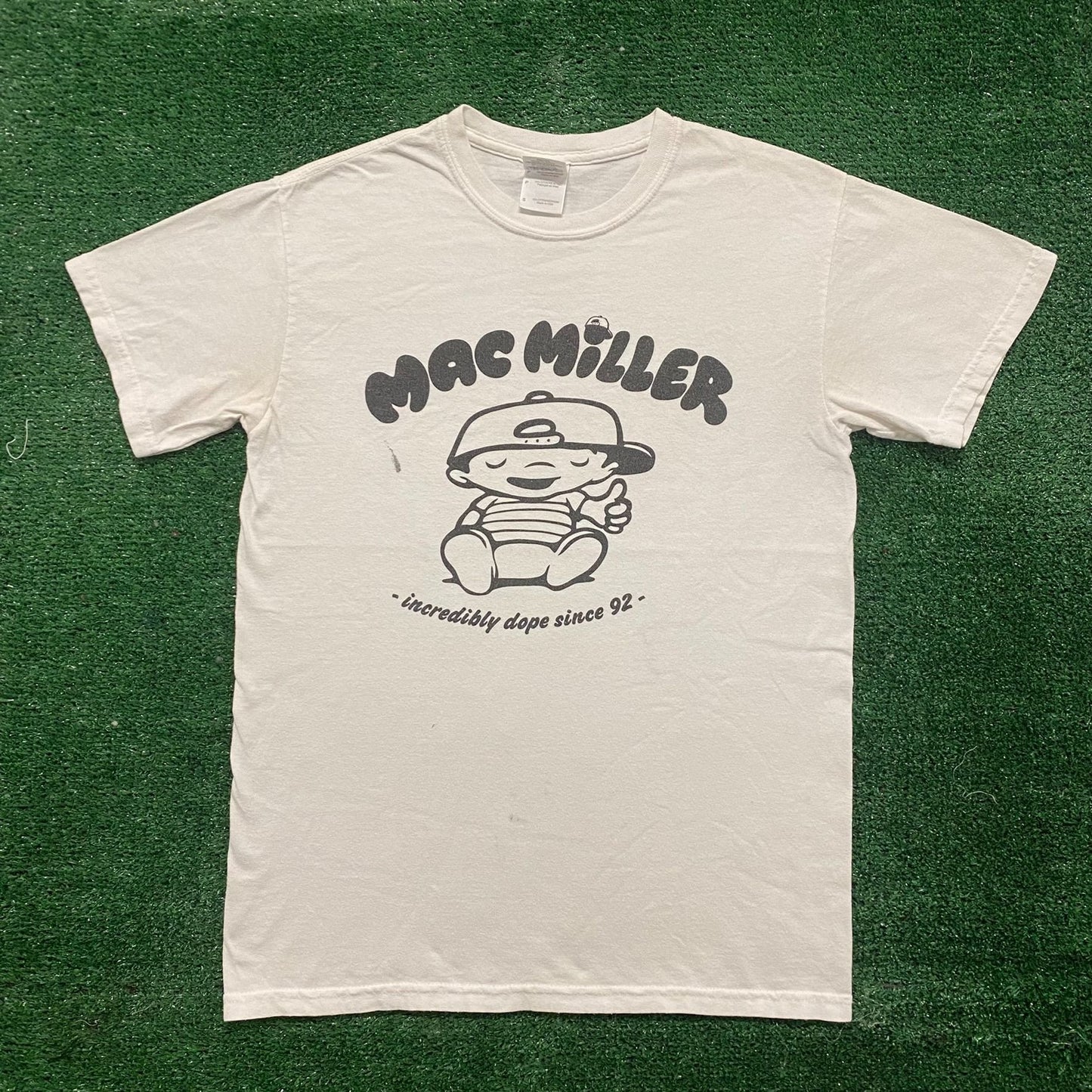 Vintage Y2K Mac Miller Rap Shirt Thumbs Up Skater Tee