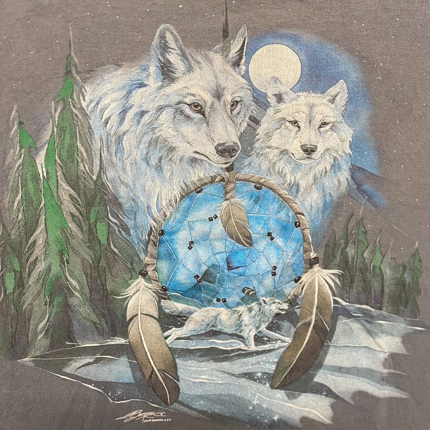 Vintage 90s Winter Wolf Nature Art Essential Landscape Tee