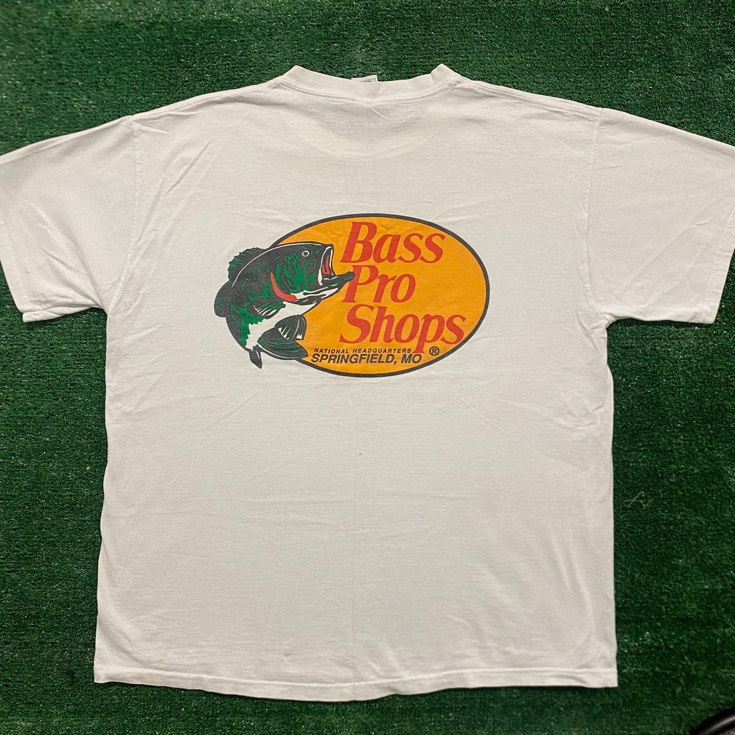 Vintage 90s Bass Pro Shops Logo Fishing Outdoor White Tee