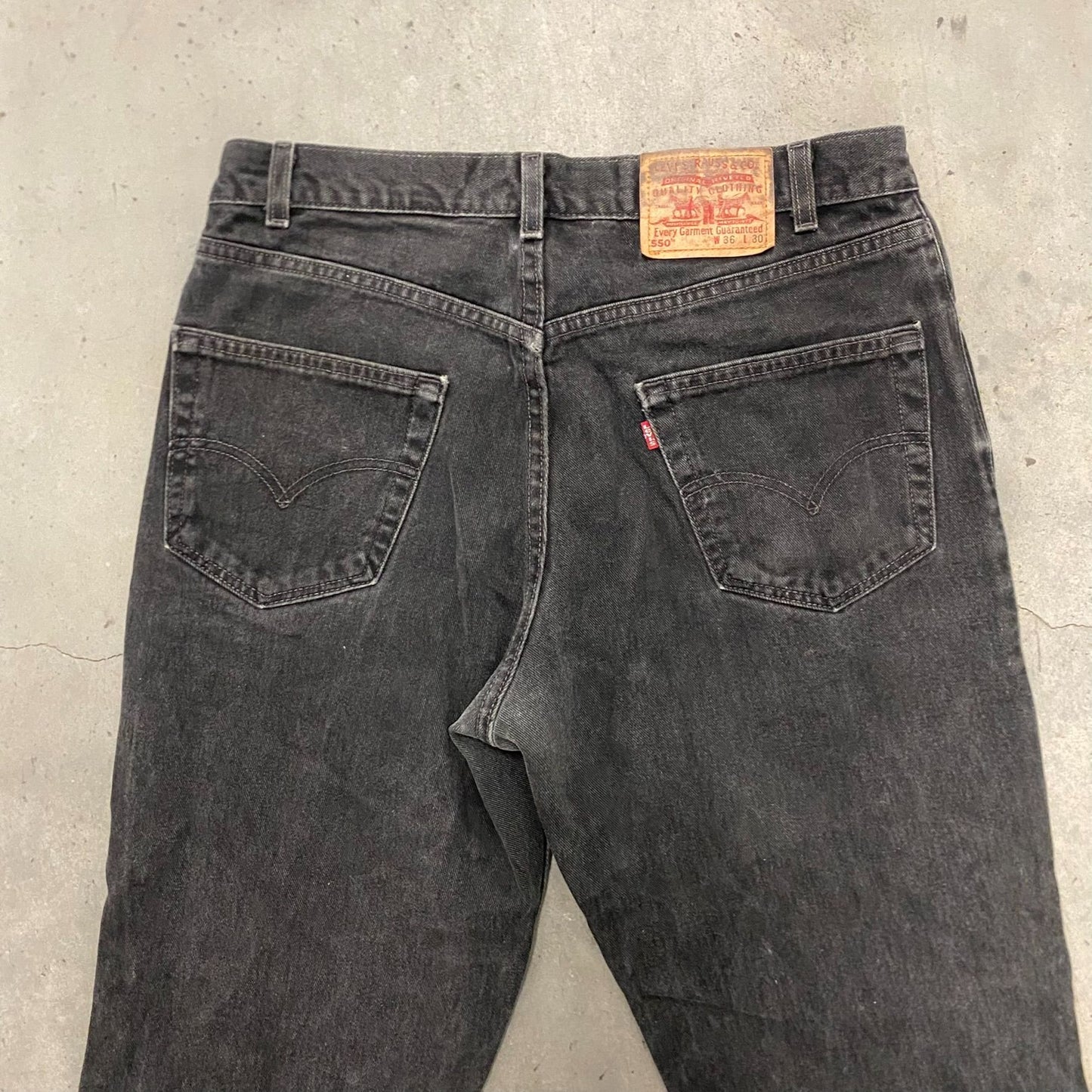 Vintage 90s Essential Levi's 550 Relaxed Black Denim Jeans