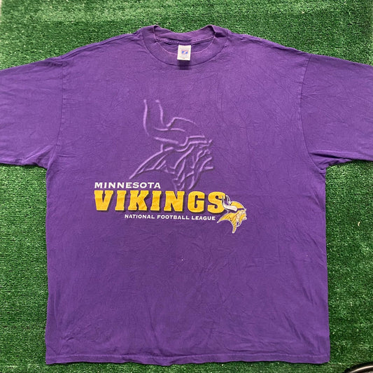 Vintage 90s Minnesota Vikings Football Essential Sports Tee