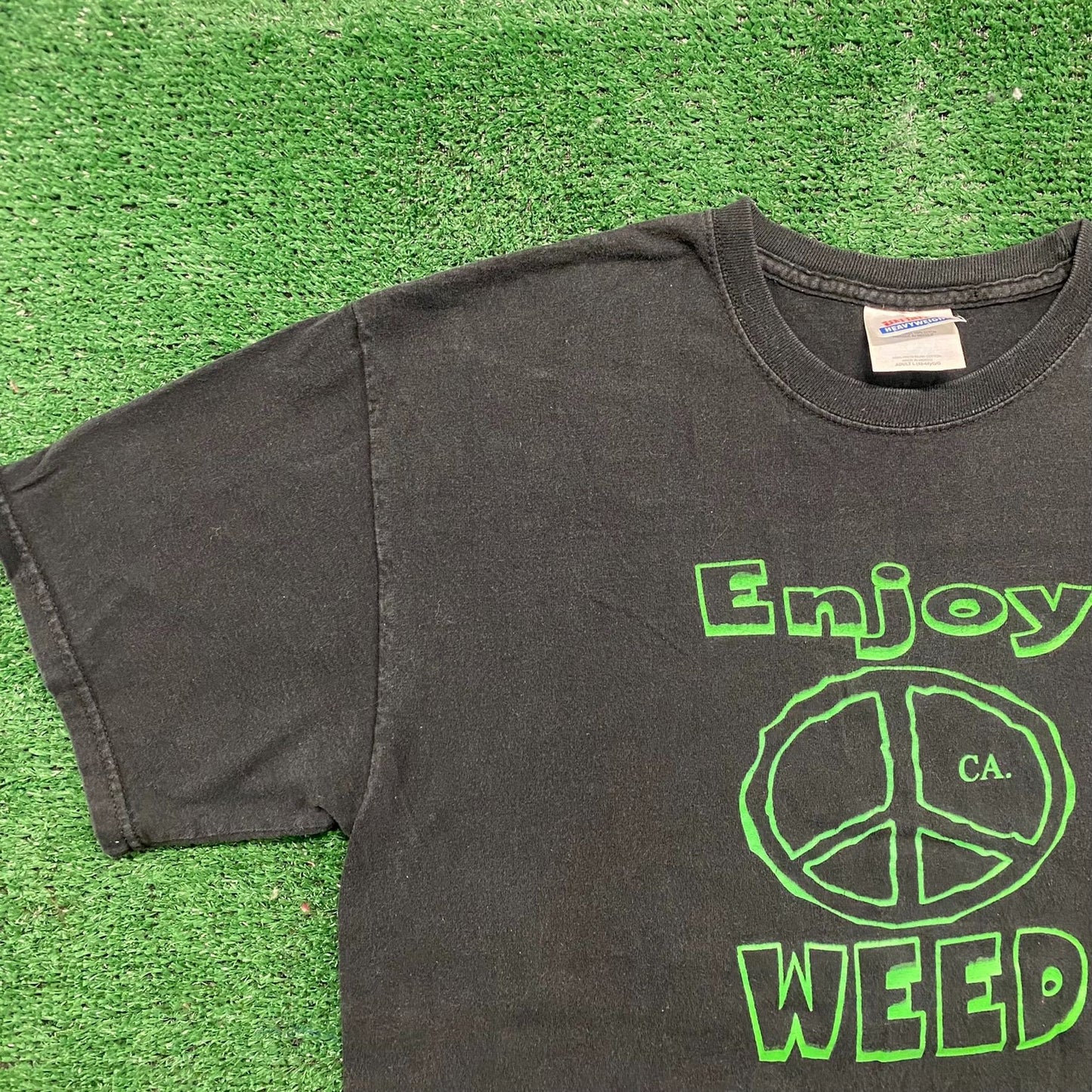 Vintage Y2K California Weed Peace 420 Stoner Sun Faded Tee