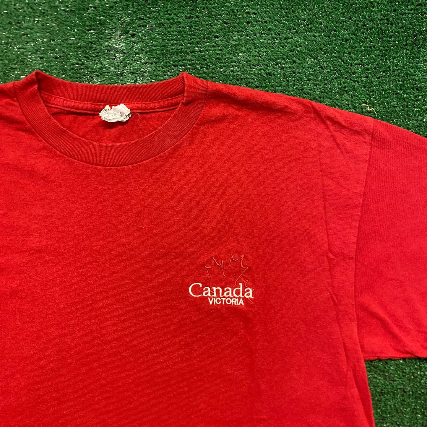 Victoria Canada Embroidered Maple Leaf Vintage T-Shirt