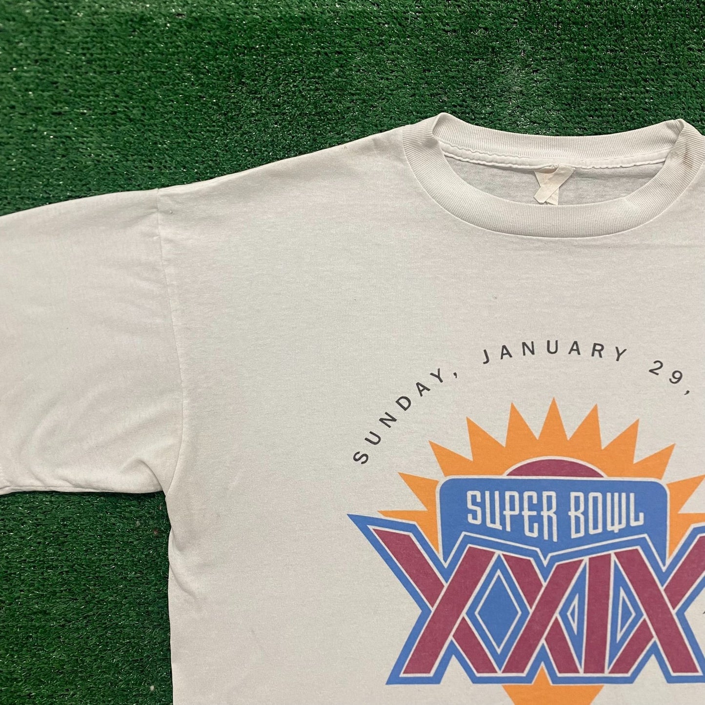 Vintage 90s NFL Super Bowl Football Single Stitch Sports Tee