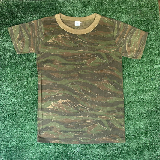 Vintage 80s Tiger Stripe Camo T-Shirt Single Stitch Vietnam Gorpcore Grunge S/M