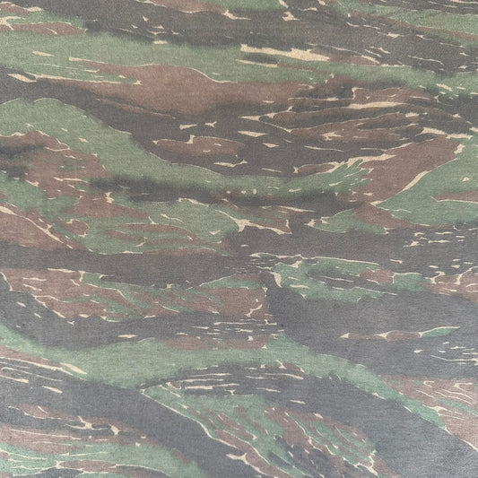 Vintage 80s Tiger Stripe Camo T-Shirt Single Stitch Vietnam Gorpcore Grunge S/M