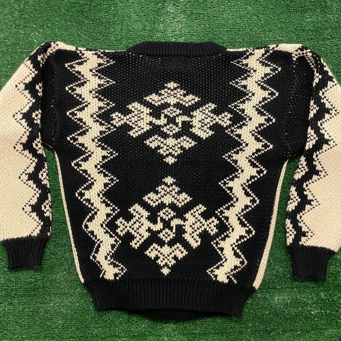 Abstract Geometric Pattern Vintage Crewneck Sweater