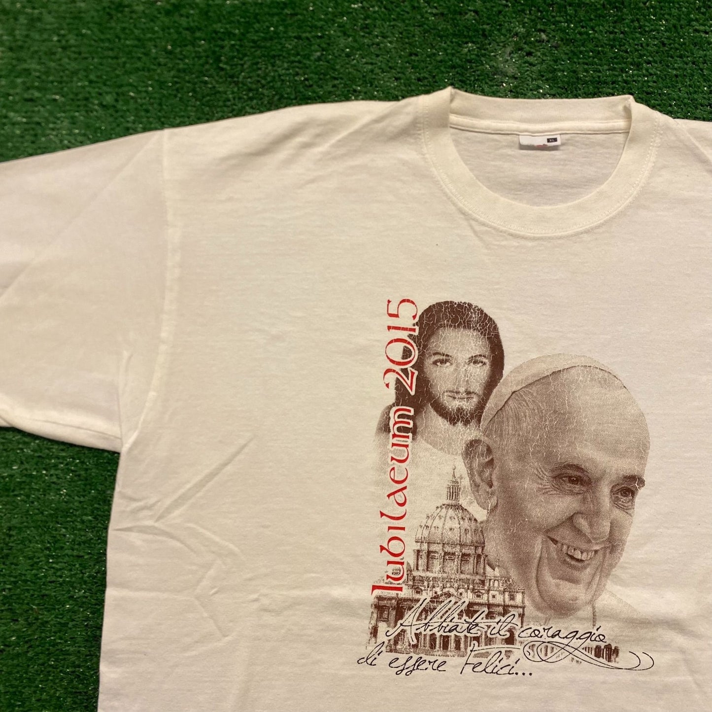 Jesus Catholic Pope Vintage Religion T-Shirt