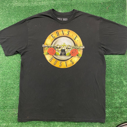 Vintage Y2K Guns N' Roses Logo Essential Rock Band T-Shirt