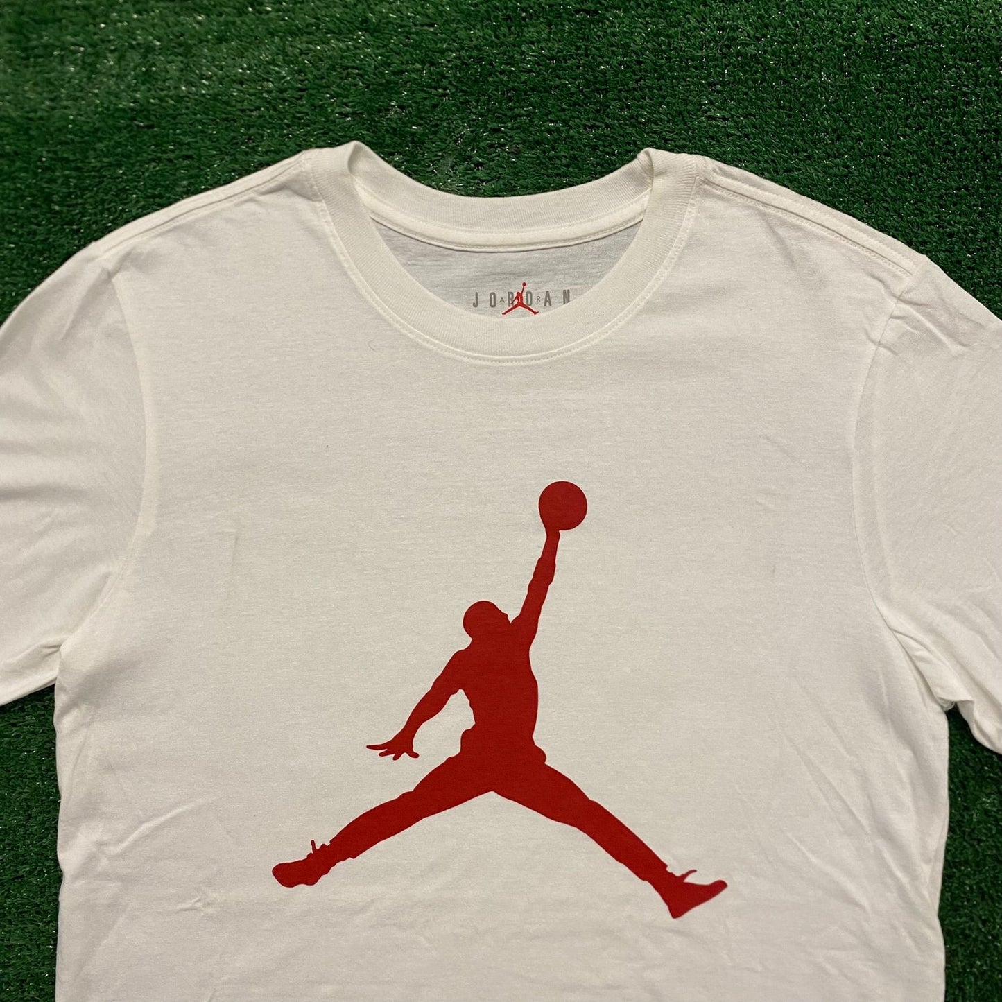 Nike Air Jordan Jumpman Essential Logo T-Shirt