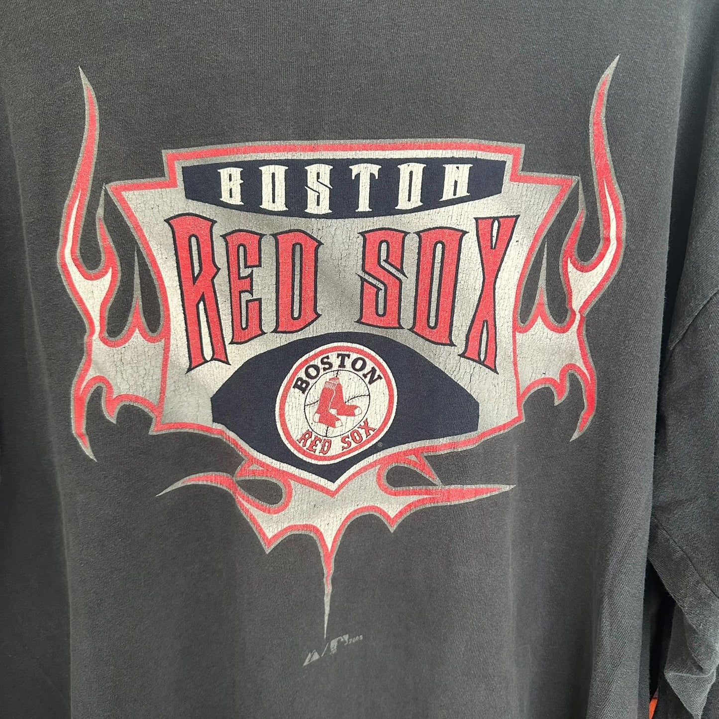 Vintage Y2K Boston Red Sox Tribal Flame T-Shirt Long Sleeve Boxy Faded Black M