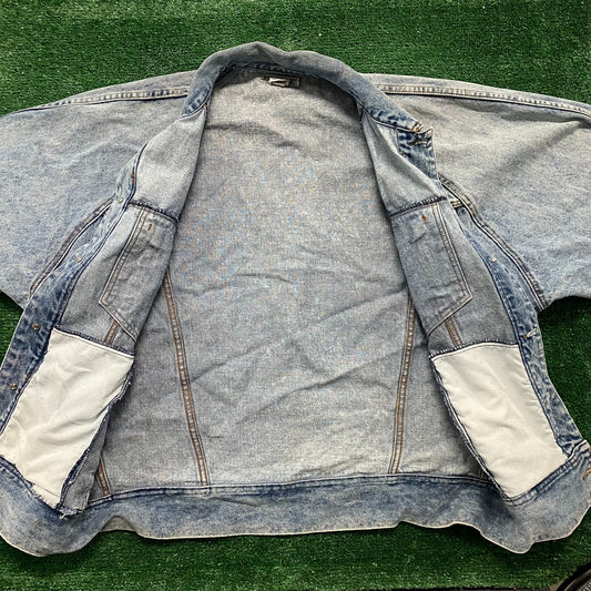 Vintage 90s Stonewashed Denim Trucker Jacket Jean Jacket