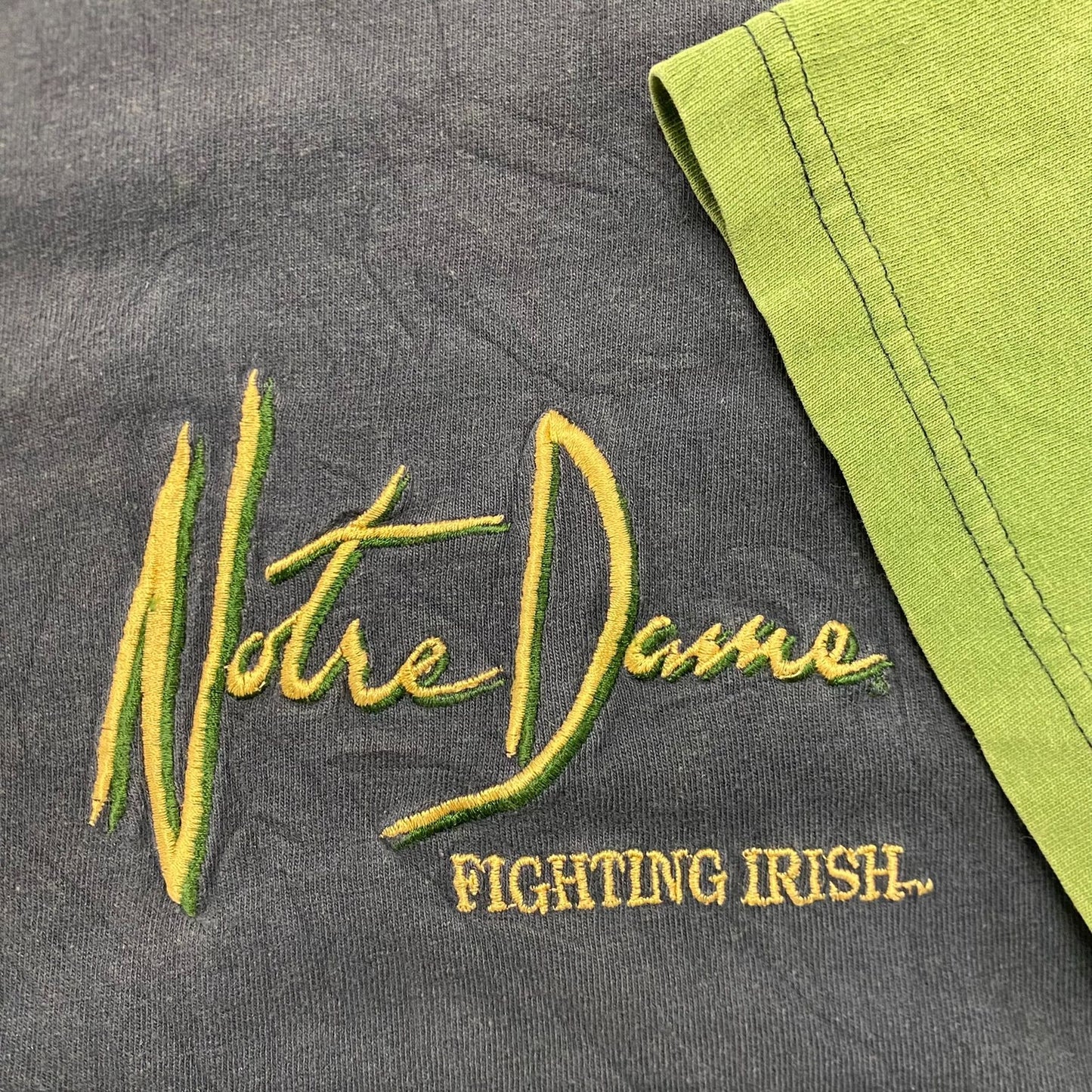 Vintage 90s Notre Dame Fighting Irish College Sports Tee