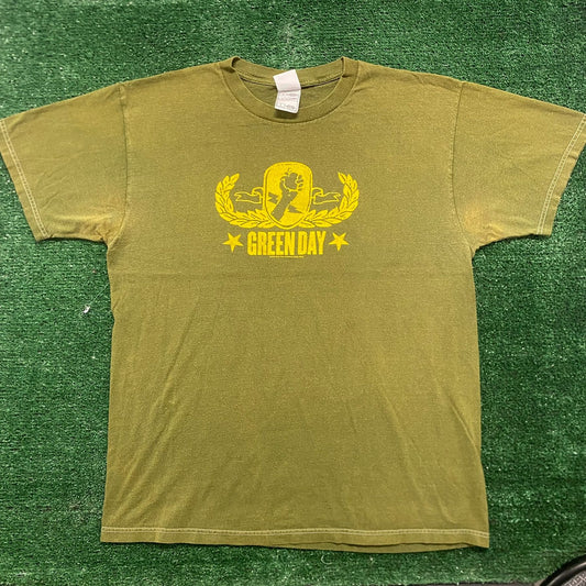 Vintage Y2K Green Day American Idiot Punk Rock Band Tee