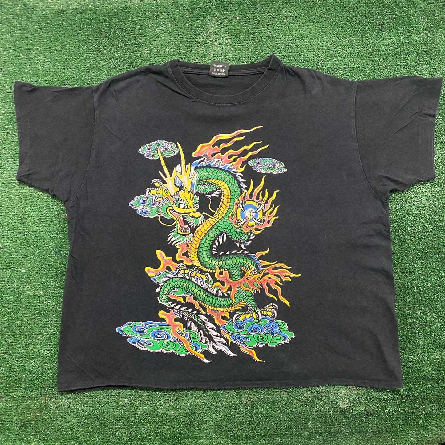 Vintage 90s Dragon Japan Art Shirt Boxy Sun Faded Punk Tee