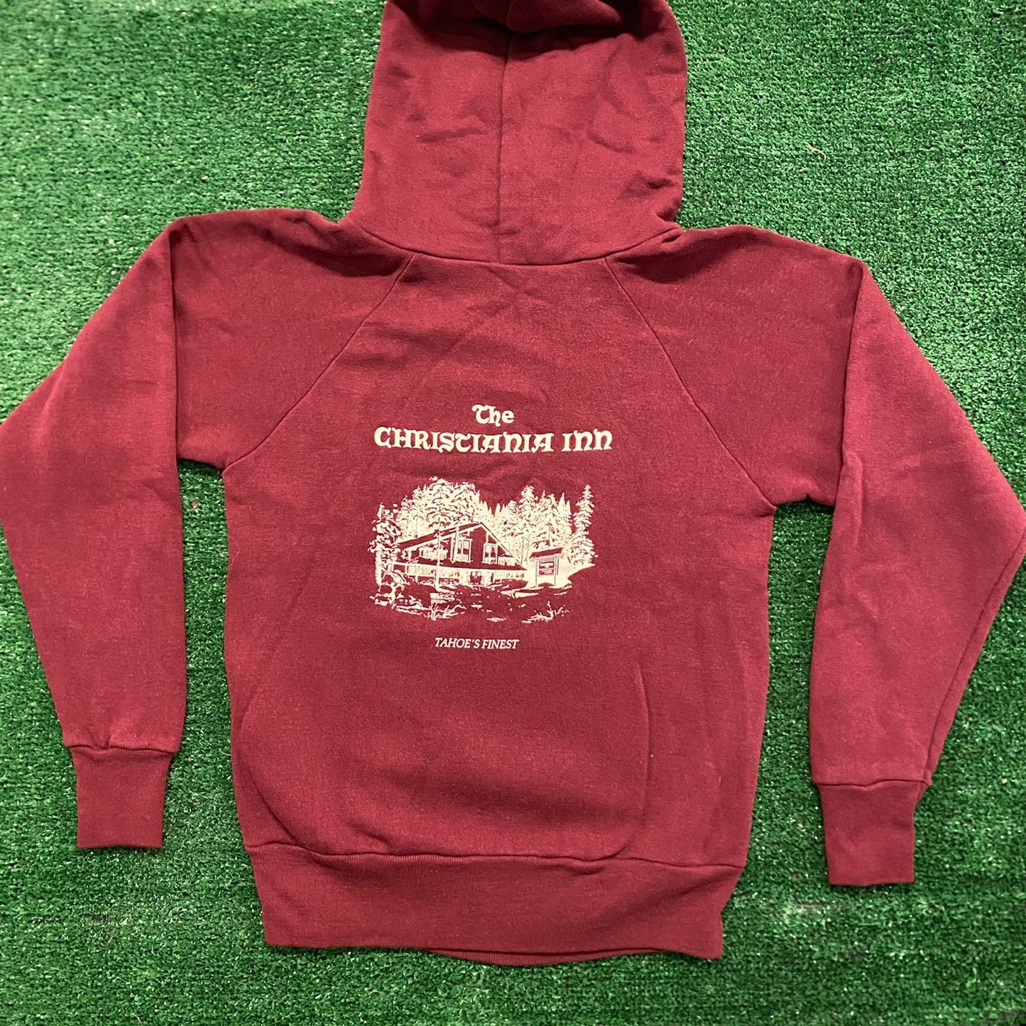 Vintage 80s Essential Burgundy Inn Cottage Hoodie Sweatshirt
