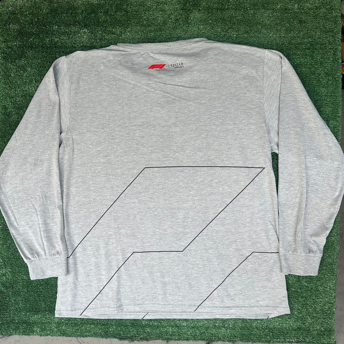 F1 Formula 1 Qatar Airways Henley T-Shirt Long Sleeve Gray XL Motorsport Grunge