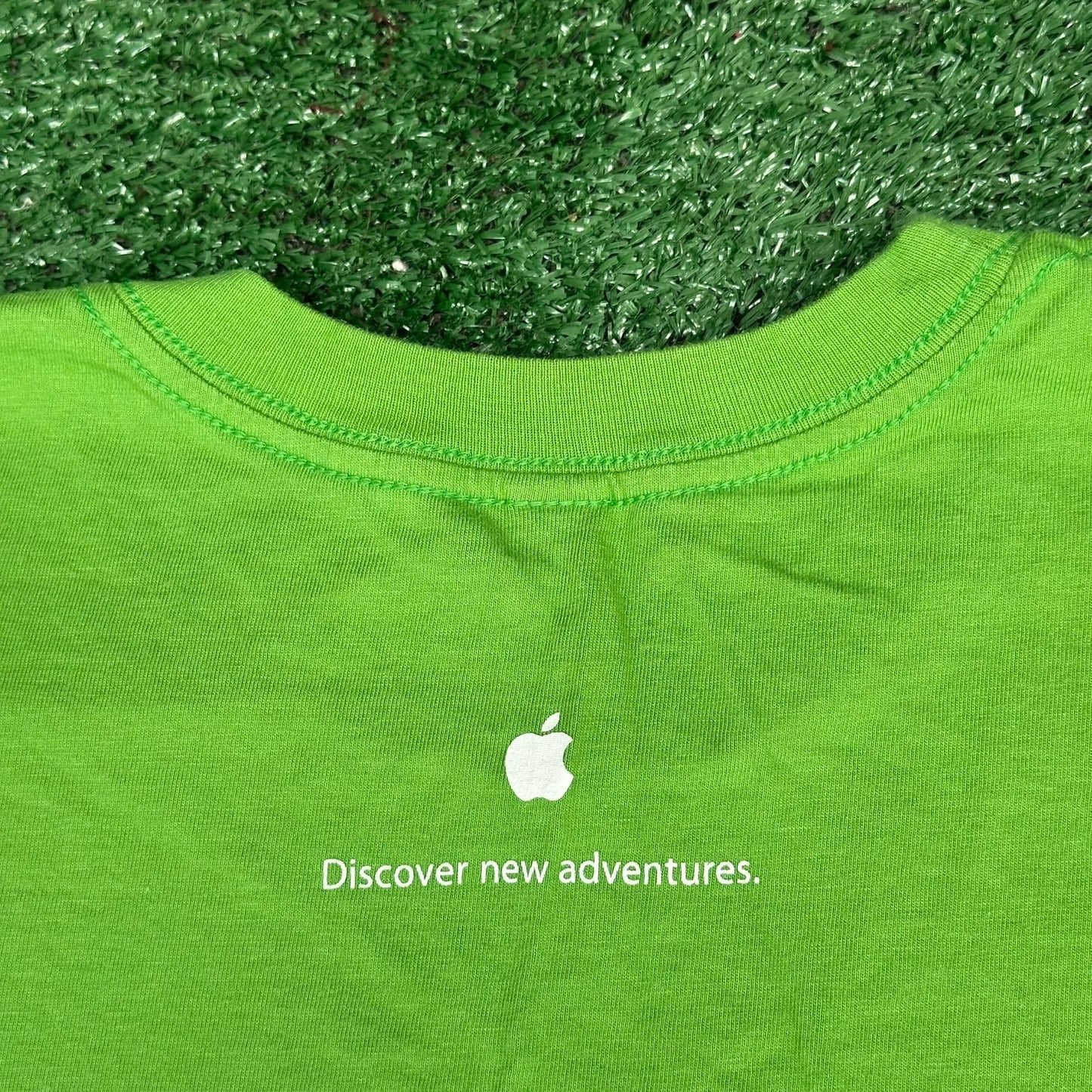 Vintage Y2K Apple Camp Adventures T-Shirt Lime Green Education Rare Tech Promo