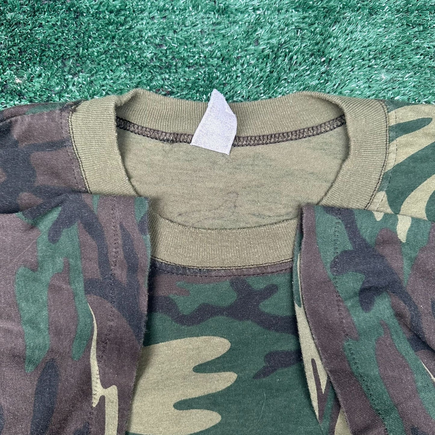 Vintage 80s Ranger M81 Woodland Camo T-Shirt Grunge Punk Single Stitch Paper Thin