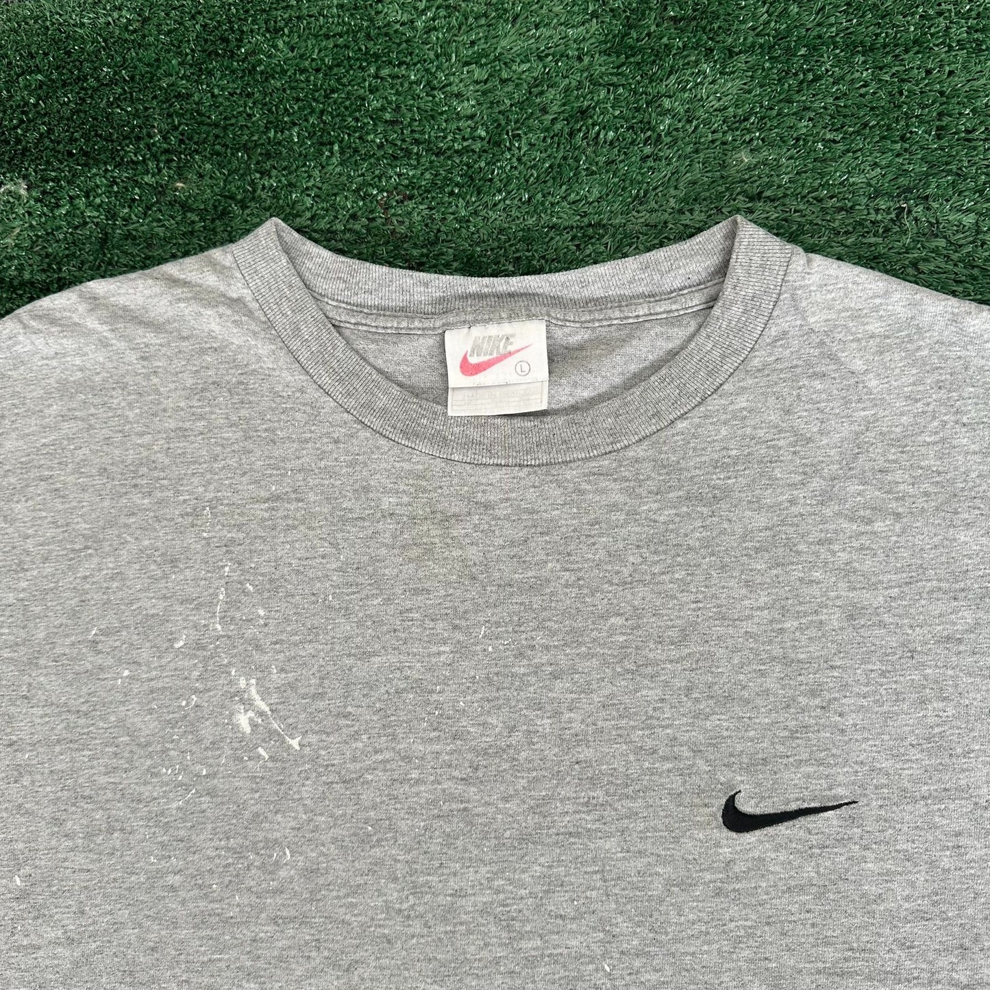 Vintage 90s Nike Mini Swoosh T-Shirt Gray L Embroidered Distressed Streetwear