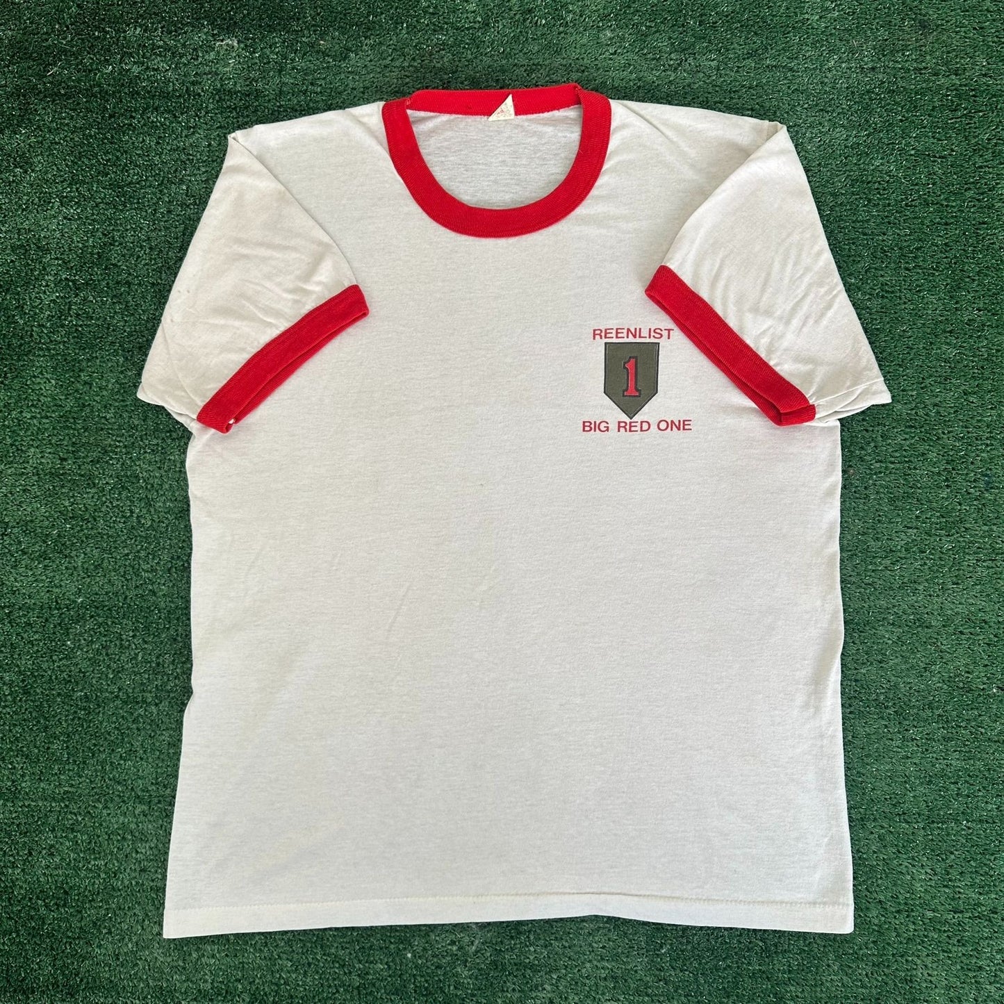 Vintage 80s US Army 1st Infantry Division Ringer T-Shirt 1ID Big Red One White M
