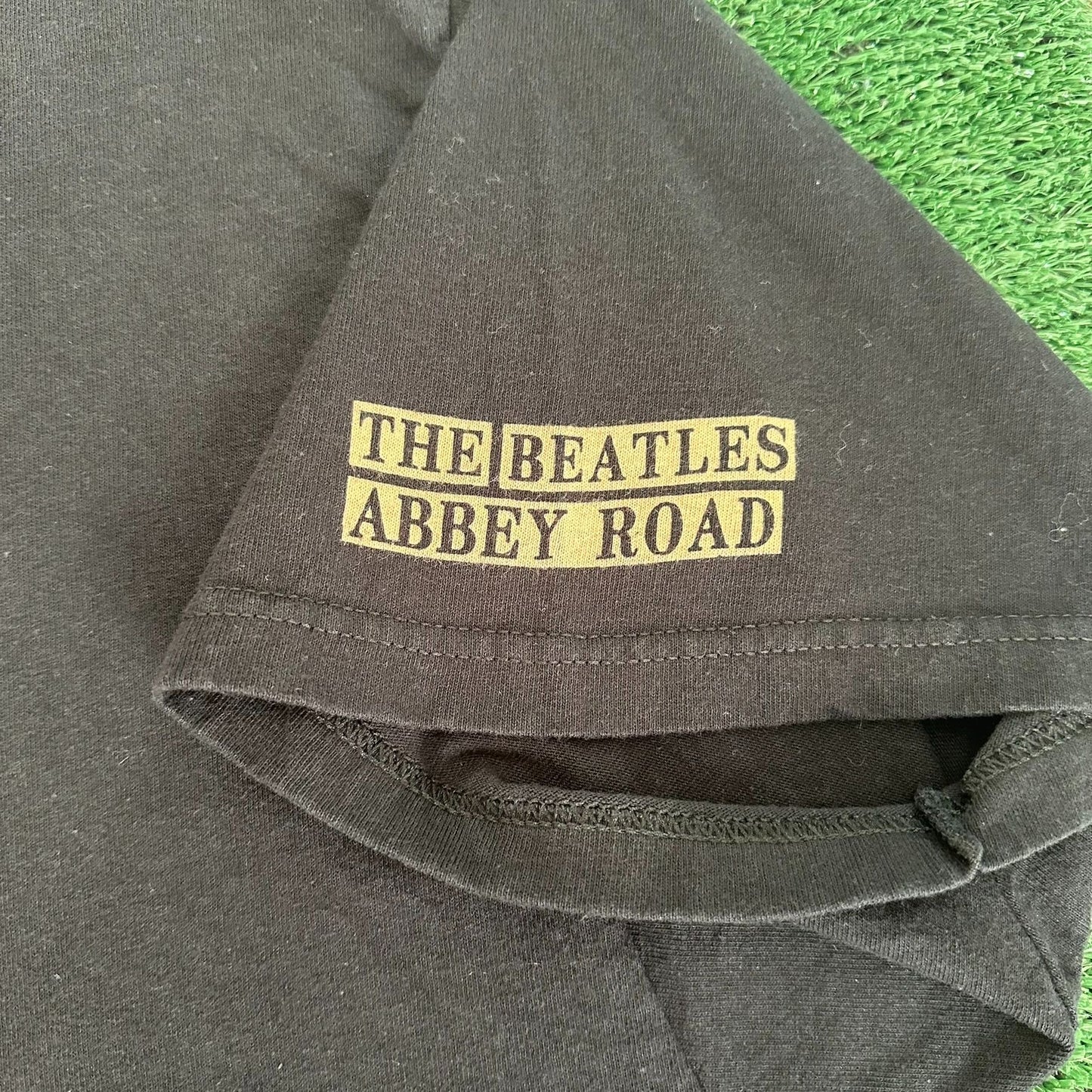 Vintage Y2K The Beatles Abbey Road T-Shirt Black XXL Retro Rock Album Cover