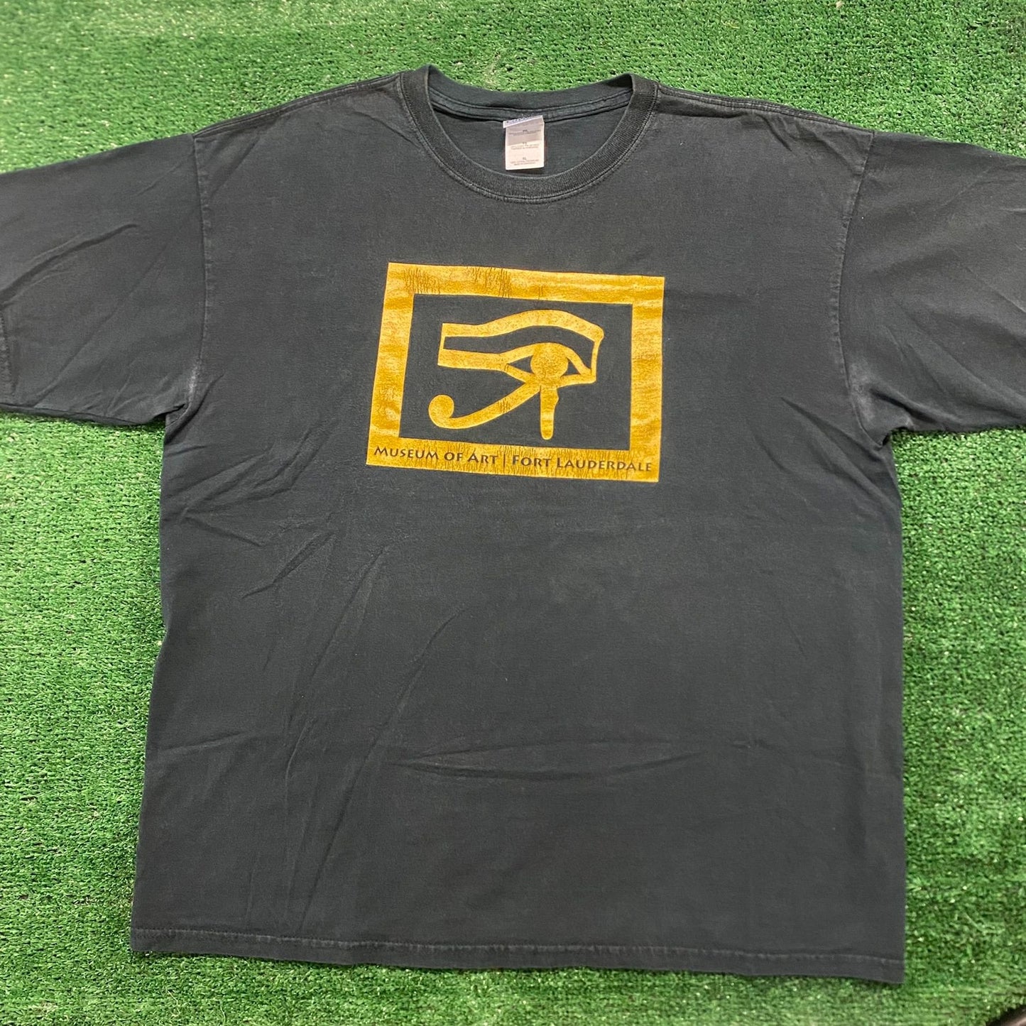 Vintage Y2K Egyptian Hieroglyphics Eye Art Museum T-Shirt
